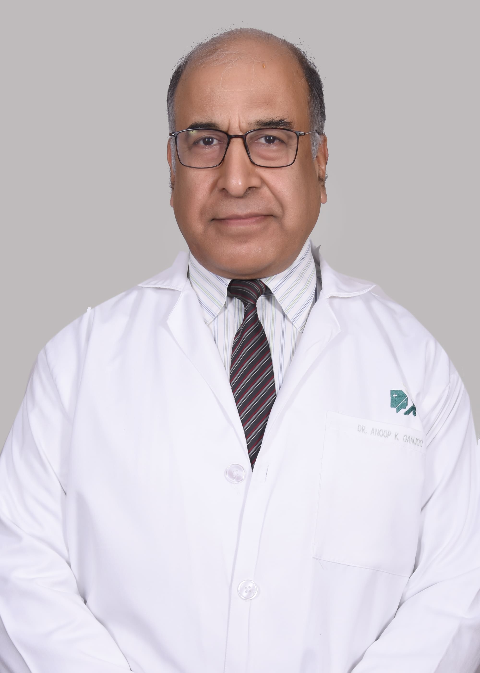 Dr. Anoop K Ganjoo - Best Cardiothoracic and Vascular surgeon